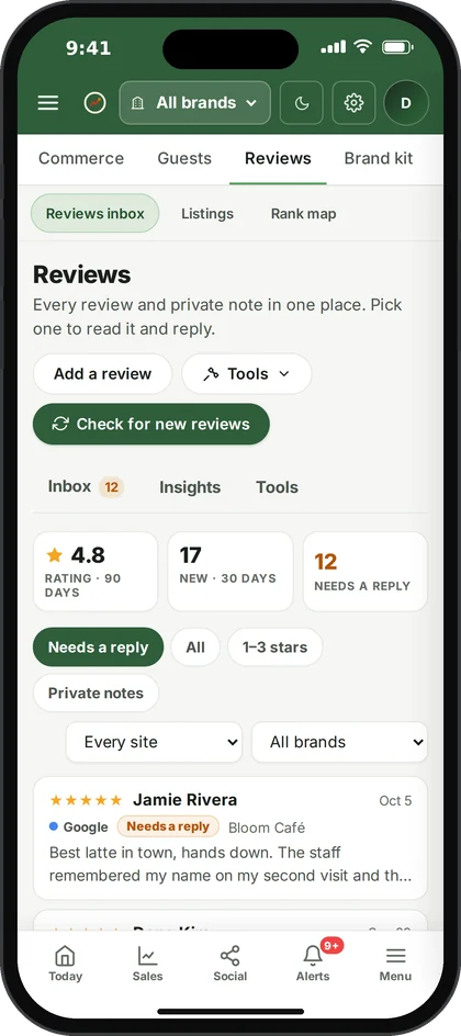 Ospelia Reviews screen on an iPhone
